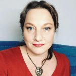 anna-vokina-zhenschina-i-ee-blizkie-202.png